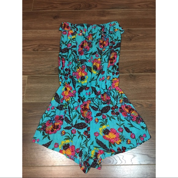 🌻 Poetry Clothing Floral Romper🌻 - Picture 3 of 3